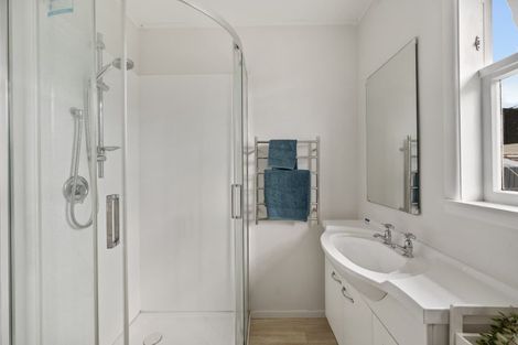 Photo of property in 517 Main North Road, Bay View, Napier, 4104