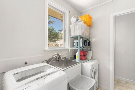 Photo of property in 49 Orkney Road, Mount Maunganui, 3116