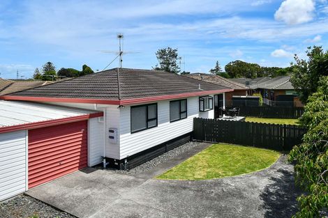 Photo of property in 13b Youngs Road, Papakura, 2110