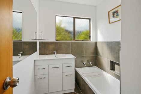 Photo of property in 17 Giblin Street, Richmond, 7020