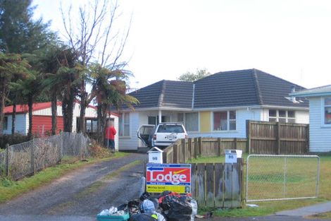 Photo of property in 98 Pine Avenue, Melville, Hamilton, 3206