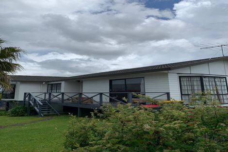 Photo of property in 23 Sandgate Avenue, Botany Downs, Auckland, 2010