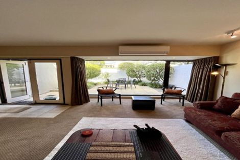 Photo of property in Highwic, 32u2 Hobson Street, Thorndon, Wellington, 6011