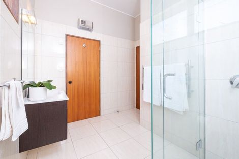 Photo of property in 44 Iona Road, Havelock North, 4130