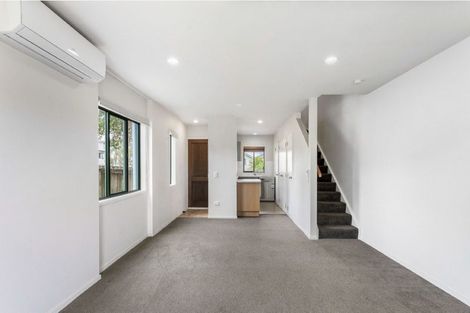 Photo of property in 2626/10 John Jennings Drive, Oteha, Auckland, 0632