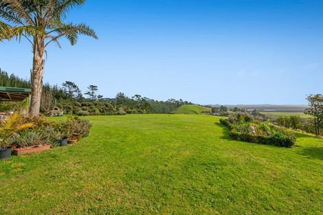 Photo of property in 4 Ferngully Road, Helensville, Kaukapakapa, 0871