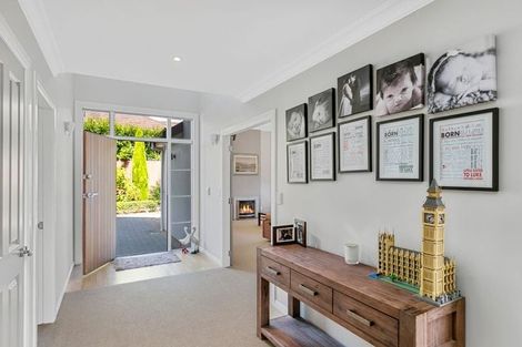 Photo of property in 19 Navigation Drive, Whitby, Porirua, 5024