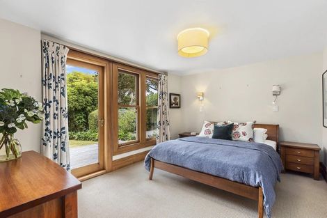 Photo of property in 11 Trelissick Crescent, Ngaio, Wellington, 6035
