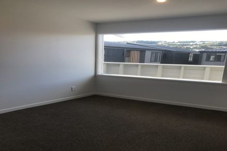 Photo of property in 10/74u Derwent Street, Island Bay, Wellington, 6023