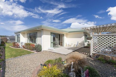 Photo of property in 76 Birch Street, Hilltop, Taupo, 3330