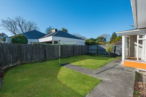 Photo of property in 102 Yaldhurst Road, Sockburn, Christchurch, 8042