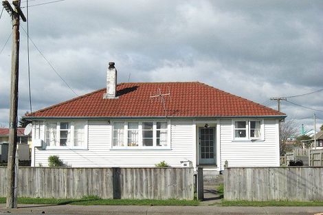 Photo of property in 77 Racecourse Road, Waipukurau, 4200