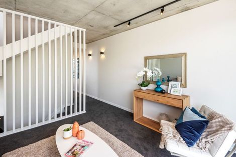 Photo of property in 1/4165 Great North Road, Glen Eden, Auckland, 0602