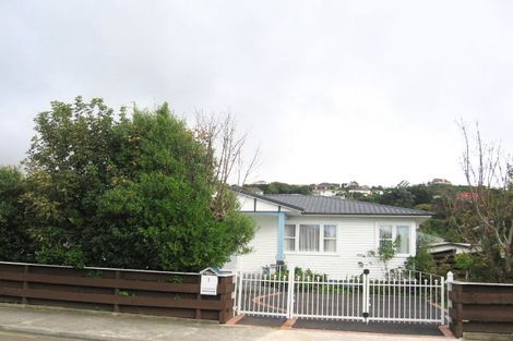 Photo of property in 1 Earp Street, Johnsonville, Wellington, 6037