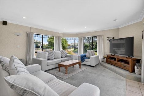 Photo of property in 4 Halesia Place, Mount Maunganui, 3116