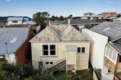 Photo of property in 33 Brownville Crescent, Maori Hill, Dunedin, 9010