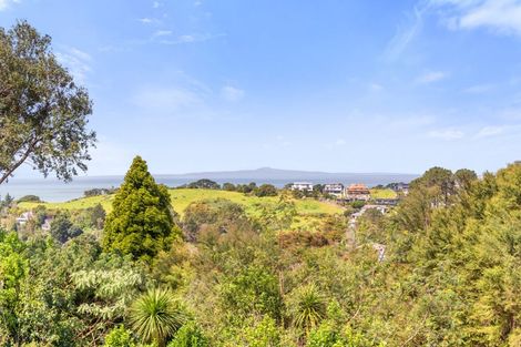 Photo of property in 84 Wade River Road, Stanmore Bay, Whangaparaoa, 0932