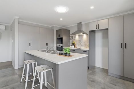 Photo of property in 8 Te Ranga Memorial Drive, Pyes Pa, Tauranga, 3112