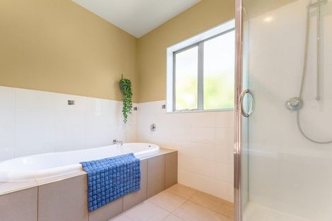 Photo of property in 51 Mahaki Road, Nikau Valley, Paraparaumu, 5032