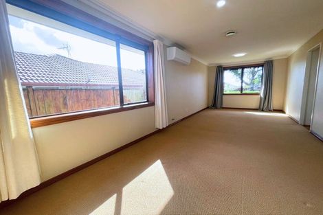 Photo of property in 12 Lansell Drive, East Tamaki Heights, Auckland, 2016