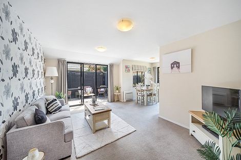 Photo of property in 15 John Olliver Terrace, Halswell, Christchurch, 8025