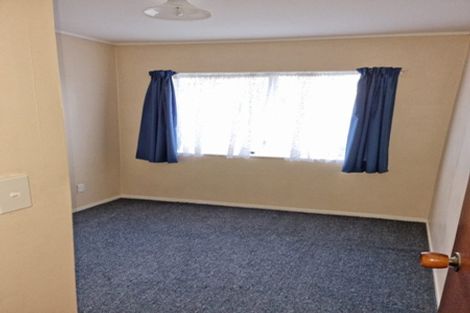 Photo of property in 2/28 Rata Street, New Lynn, Auckland, 0600