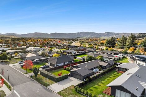 Photo of property in 11 Wren Street, Albert Town, Wanaka, 9305