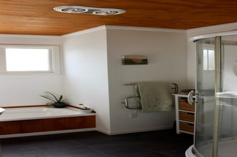 Photo of property in 144 Queen Street, Westport, 7825