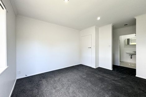 Photo of property in 79 Stanley Road, Glenfield, Auckland, 0629
