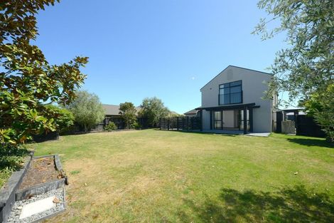 Photo of property in 3 Bottle Lake Drive, Parklands, Christchurch, 8083
