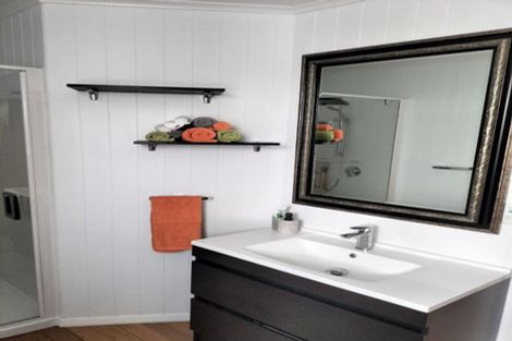 Photo of property in 27 Seabury Avenue, Foxton Beach, Foxton, 4815