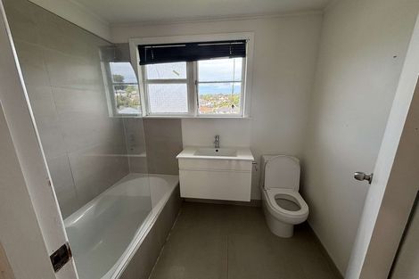 Photo of property in 40 Hindmarsh Street, Johnsonville, Wellington, 6037