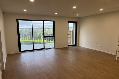 Photo of property in 1 Ahunga Road, Karaka, Papakura, 2113