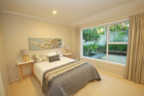 Photo of property in 50 Balmain Road, Chatswood, Auckland, 0626