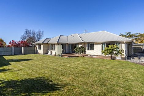 Photo of property in 2 Ascot Place, Rangiora, 7400