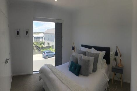 Photo of property in 18 Shelduck Way, Hobsonville, Auckland, 0616