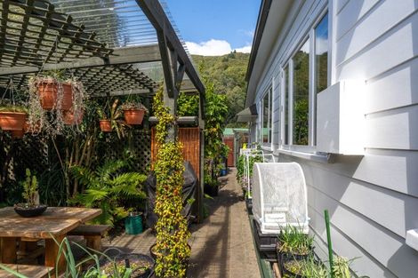 Photo of property in 25a Hampden Street, Picton, 7220