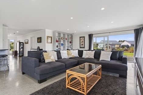 Photo of property in 2008d Cove Road, Mangawhai, 0573