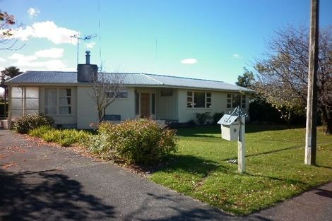 Photo of property in 8 Gebbie Road, Taradale, Napier, 4112