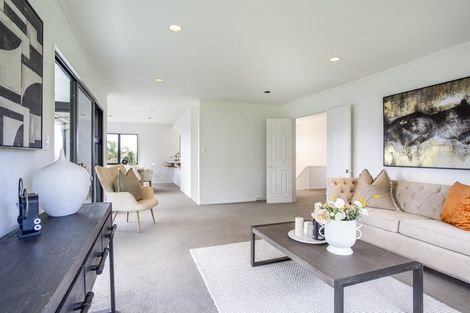 Photo of property in 1/55 Nigel Road, Browns Bay, Auckland, 0630
