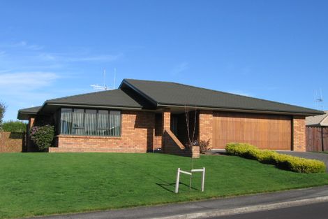 Photo of property in 5 Glenorchy Place, Nawton, Hamilton, 3200