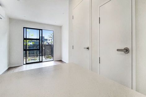 Photo of property in 6/60 Selo Street, Glen Eden, Auckland, 0602