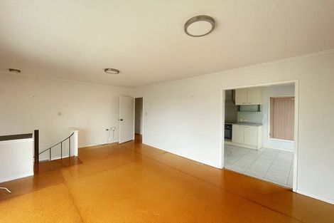 Photo of property in 22 Redwood Drive, Massey, Auckland, 0614