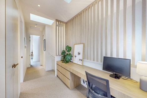 Photo of property in 57 Roxburgh Street, Mount Victoria, Wellington, 6011