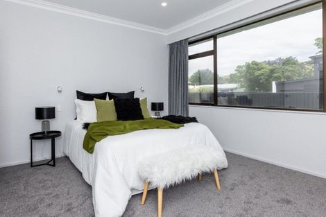 Photo of property in 14 Church Road, Taradale, Napier, 4112