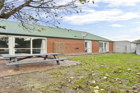 Photo of property in 35 Larch Place, Casebrook, Christchurch, 8051