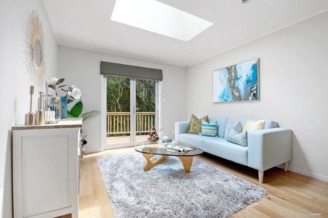 Photo of property in 2/31 Rangatira Road, Birkdale, Auckland, 0626