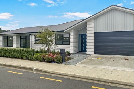 Photo of property in 16 Te Ara O Motutawa, Avalon, Lower Hutt, 5011