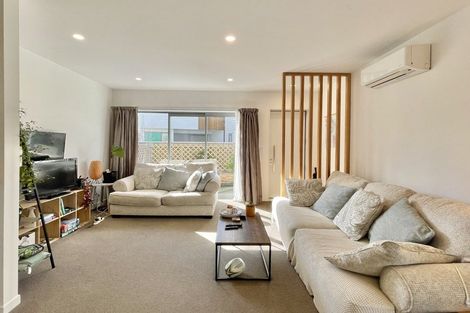 Photo of property in 7u9 Handyside Street, Tawa, Wellington, 5028