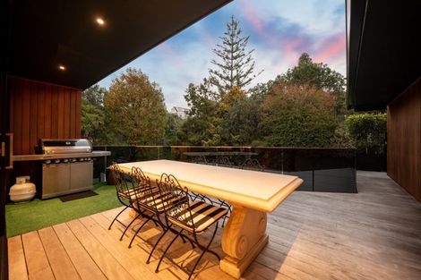 Photo of property in 7 Hartles Place, Mellons Bay, Auckland, 2014